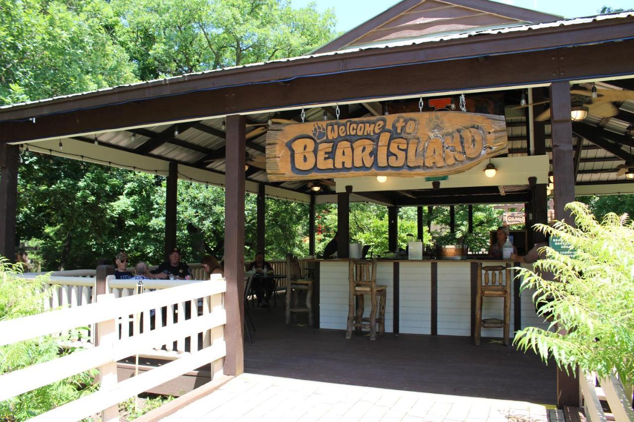 Grand Bear Resort At Starved Rock Utica Екстер'єр фото